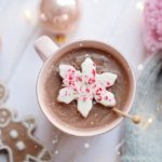 Chantilly au chocolat noir et piment Langue d'Oiseau