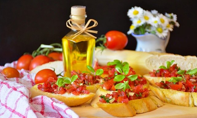 Bruschettas au vinaigre au poivre sauvage de Madagascar