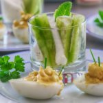 Oeuf mimosa & vinaigre de vin au poivre sauvage de Madagascar